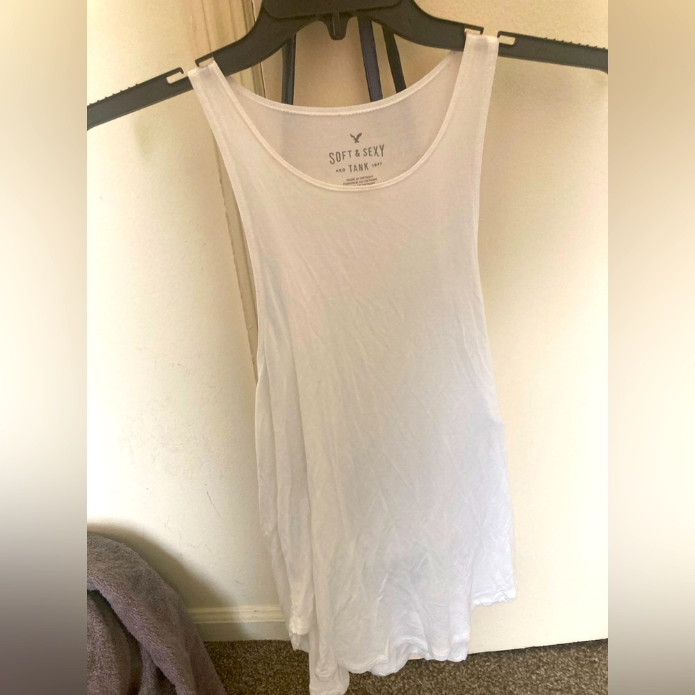 Size M. American Eagle tank top